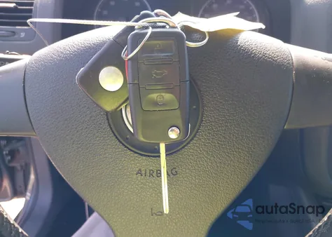 2008 Volkswagen Jetta Se/Sel z USA, uszkodzony, nr VIN 3VWRZ71K88M176385